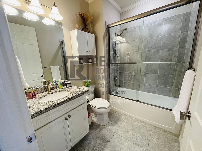 10900 Glenhurst St — Photo 4