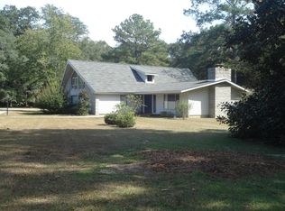 873 Bell Cir, Chipley, FL 32428