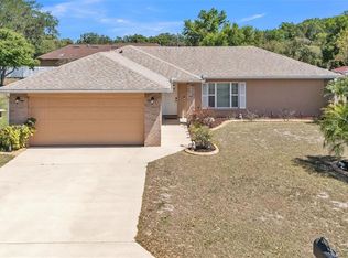 6056 Hillside Heights Dr, Lakeland, FL 33812