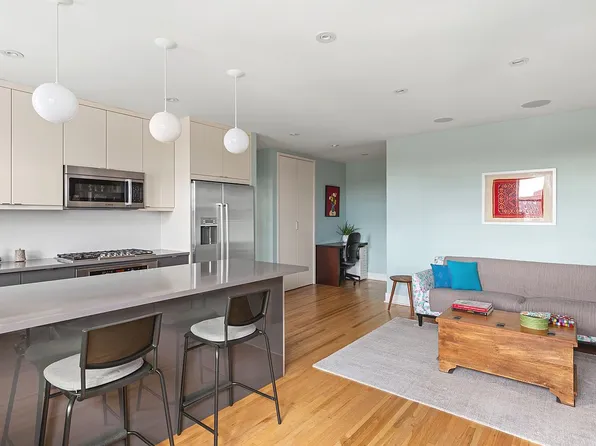 243 McDonald Ave APT 6T, Brooklyn, NY 11218