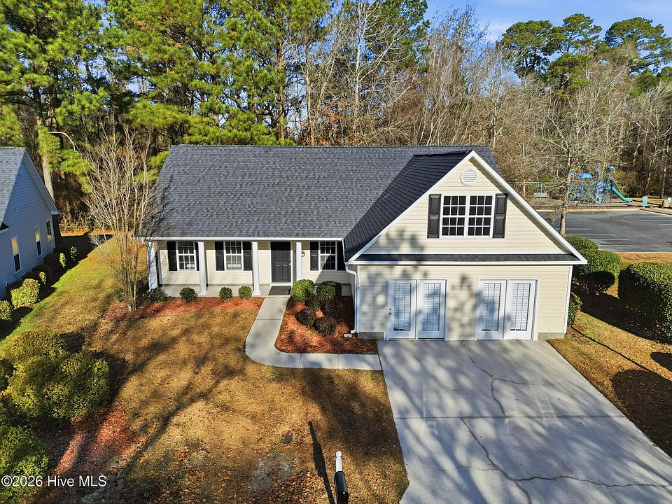 1st image of 119 Woodford Road NE