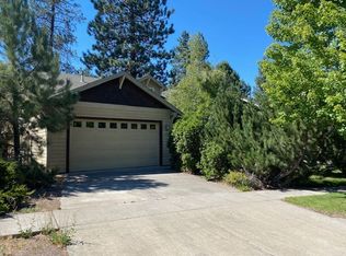 865 SW Silver Lake Blvd, Bend, OR 97702