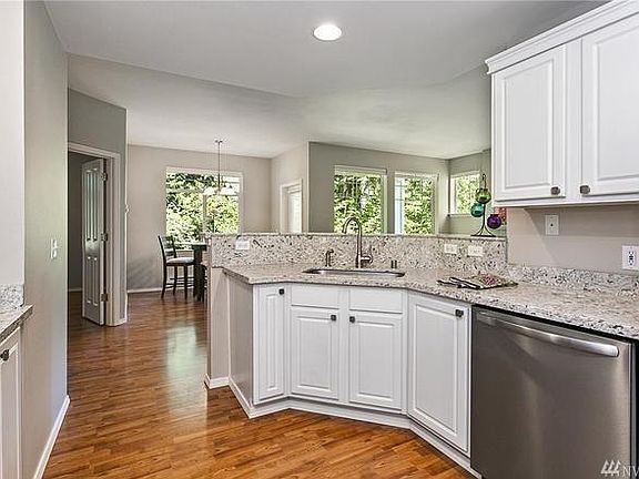 5th image of 6515 134th Pl SE Unit D8