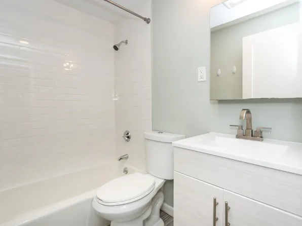 46 Bolton St #3, Waltham, MA 02453