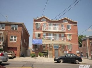 4330 162nd St, Flushing, NY 11358