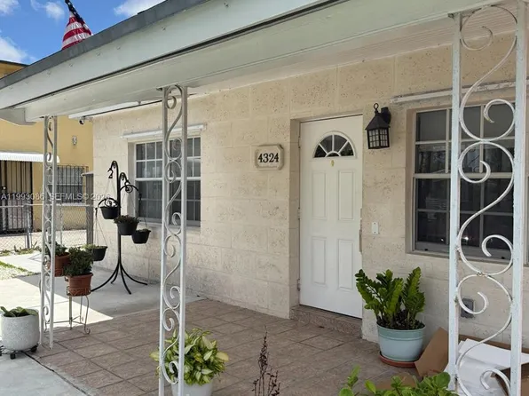 4326 NW 4th St, Miami, FL 33126