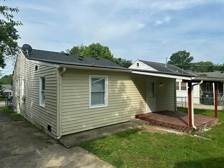 95 Glass Ave — Photo 17