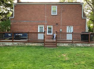 436 Oakwood Dr, Whitehall, PA 18052