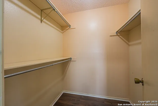 1002 River Oak Main House Seguin Ter #MAIN HOUSE — Photo 24