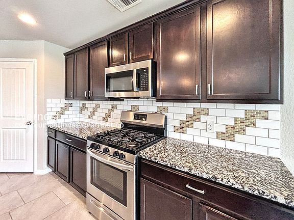 3rd image of 3906 McDonough Way