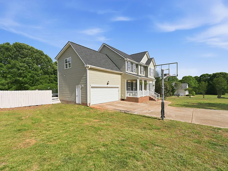 5816 Acorn Knoll Pl — Photo 31