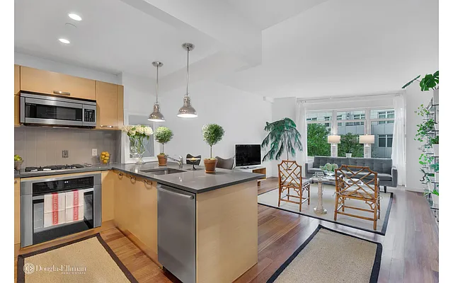 Sold by Douglas Elliman | media 9