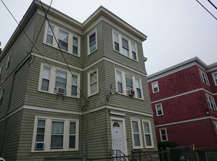 10 Hildreth St, Dorchester, MA 02124