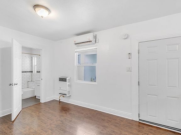 2nd image of 1424-1430 Echo Park Ave #1424-1/2