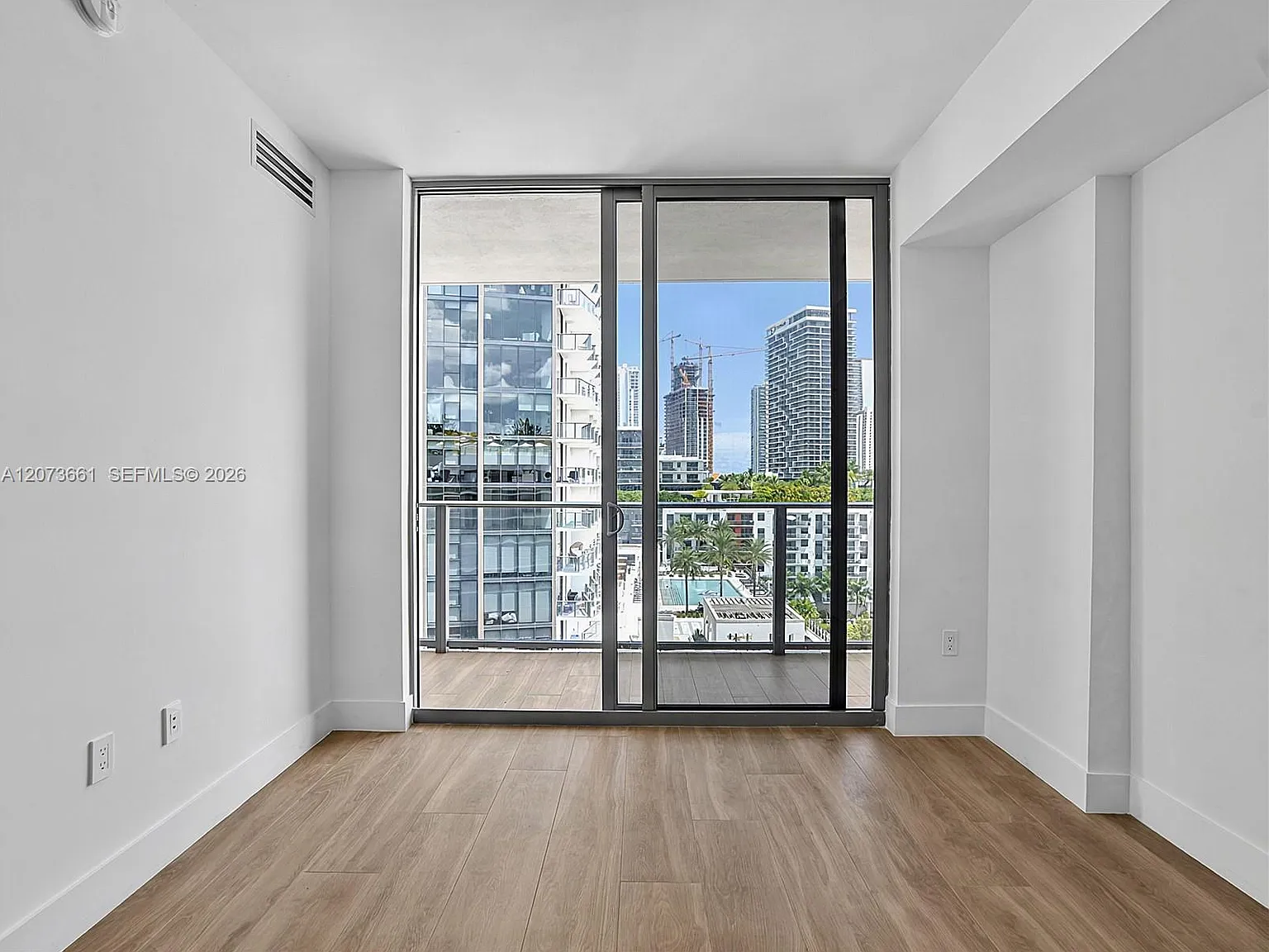 The Standard Midtown — Photo 4