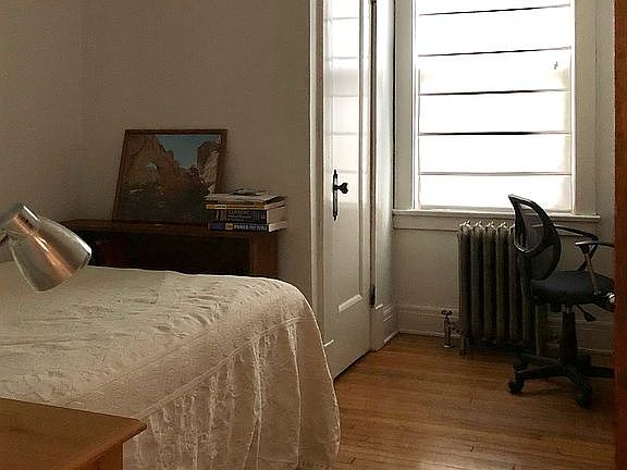 3rd image of 507 Crescent Ave Floor 1
