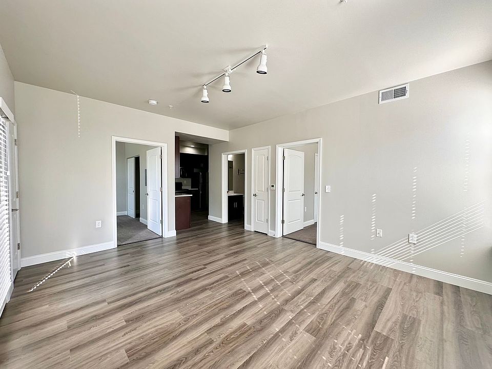 1st image of 200 5th Ave #1208-C