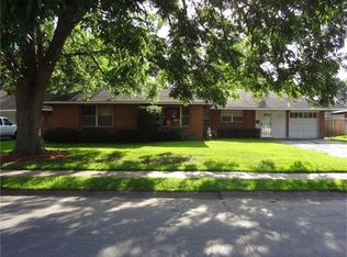 1706 Edgehill Rd, Pasadena, TX 77502