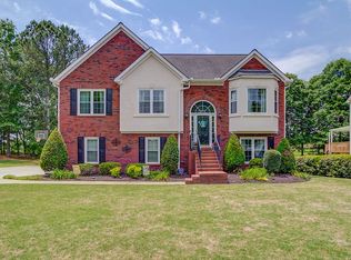 2805 Meadow Gate Way, Loganville, GA 30052