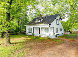 5375 Clarks Bridge Rd, Gainesville, GA 30506