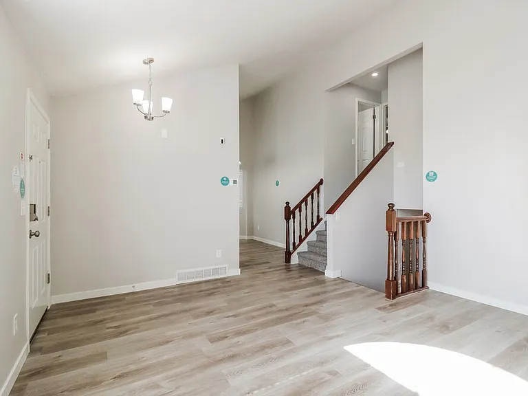 4829 S 3900 W — Photo 5