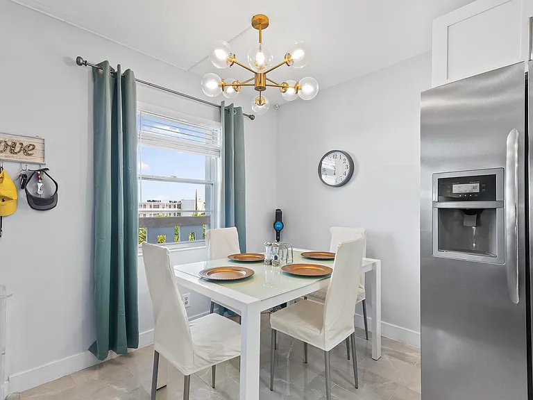 4064 Cornwall Dr #D — Photo 11