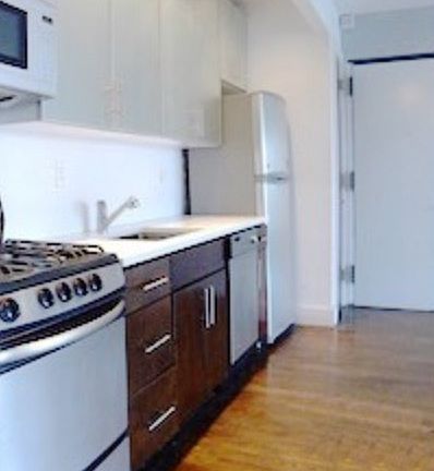2nd image of 141 Skillman Ave