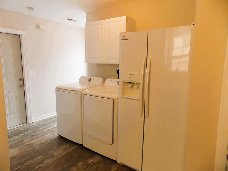 221 Addison Cottage Way — Photo 6