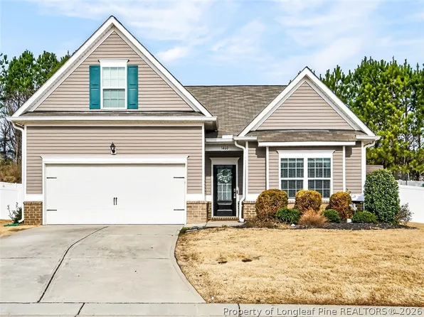 1460 Abercorn Ln, Sanford, NC 27330