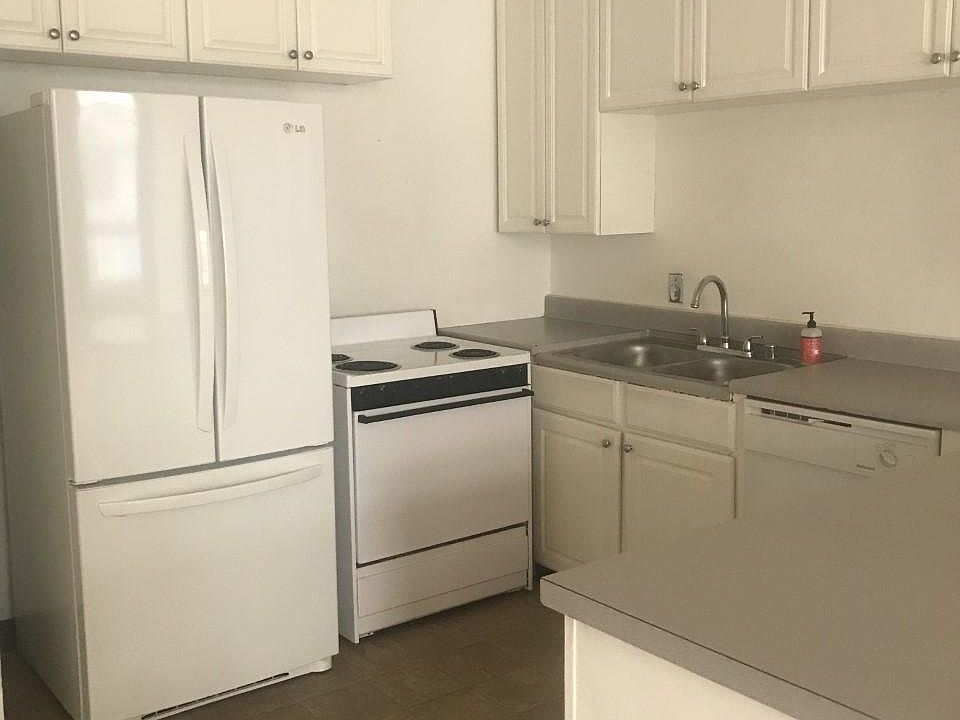 2nd image of 635 C St #504