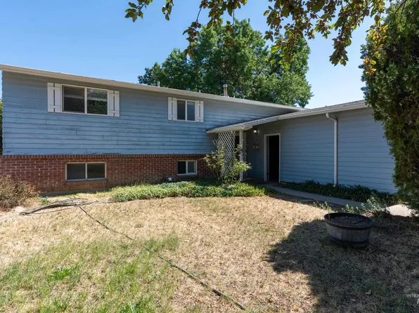 5811 W Flamingo Dr, Boise, ID 83704
