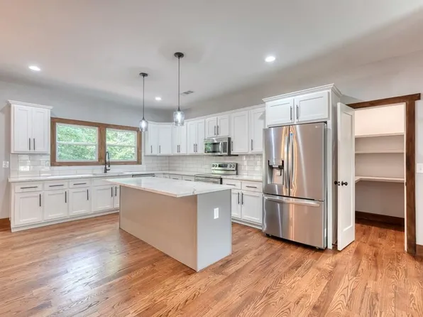 189 Fountain Oaks Dr, Blairsville, GA 30512