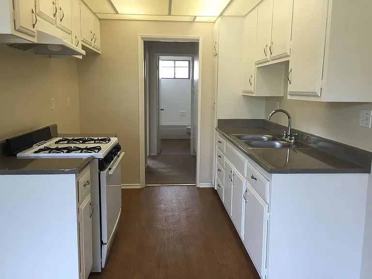 200 N Gilbert St #49 — Photo 17