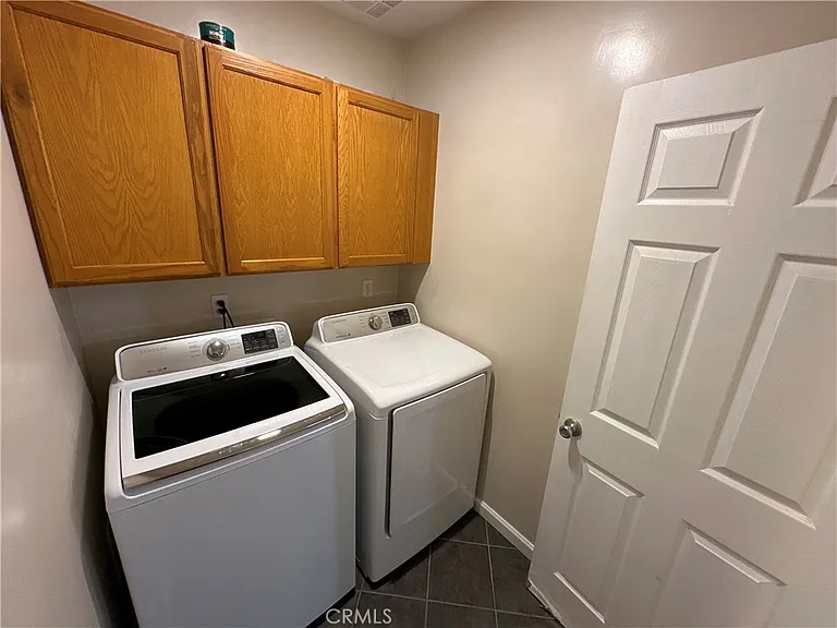 210 S Bush St — Photo 27
