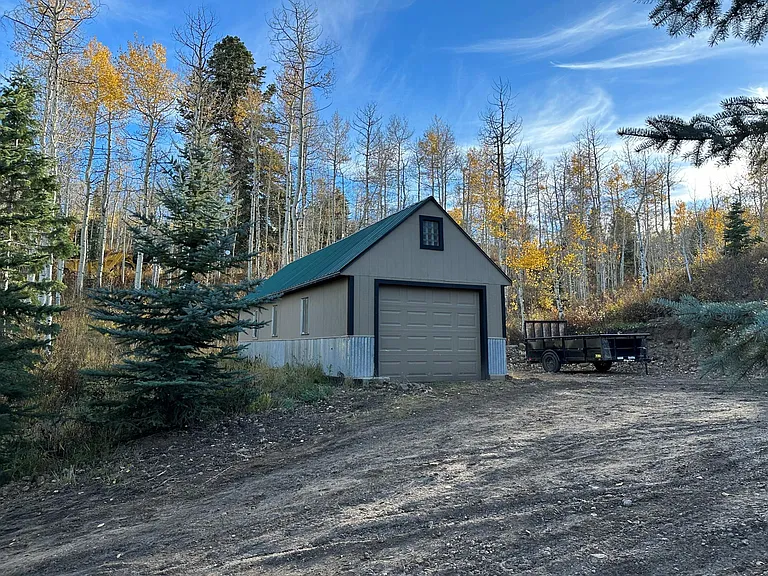 2433 Forest Meadow Rd — Photo 19