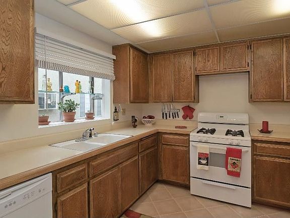 5th image of 306 Vista Ave APT 3