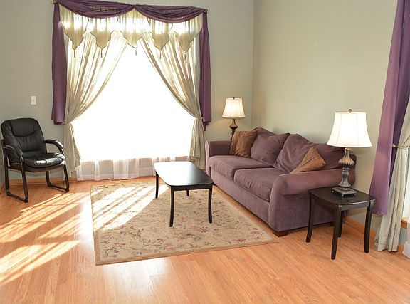3rd image of 2949 Deerpath Ct