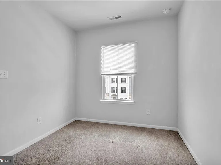 7 Hamilton Ct — Photo 12