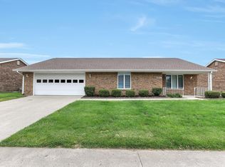 329 Bishop Dr, London, OH 43140