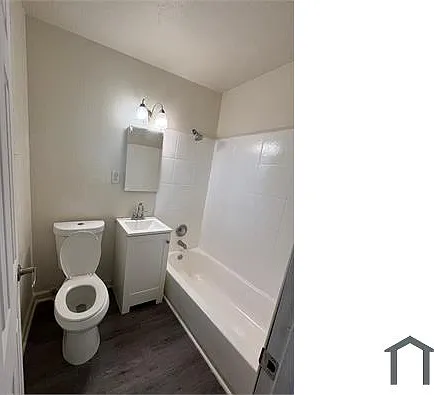 2570 Traction Ave #8 — Photo 7