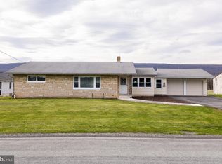 167 Manor Rd, Centre Hall, PA