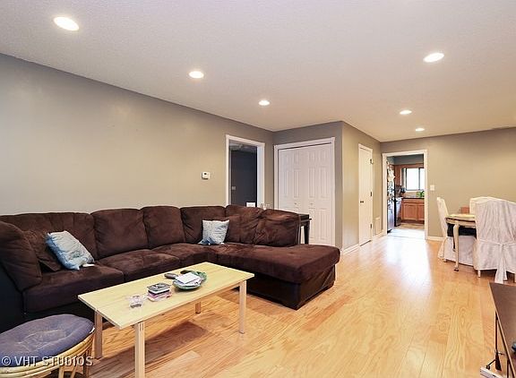 3rd image of 506 Taylor Ave APT E
