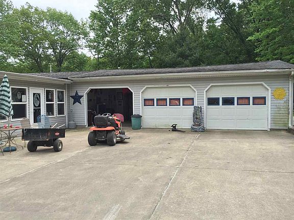 2nd image of 3389 N Pierce Dr