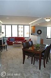 4th image of 2220 Fairfax Dr APT 408