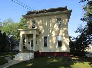204 Michigan Ave, Owosso, MI 48867