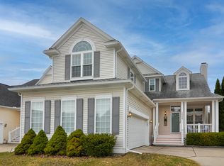 1564 Chapleau Dr, Ann Arbor, MI