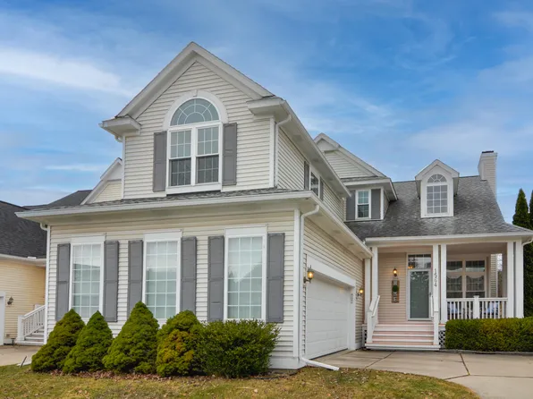 1564 Chapleau Dr, Ann Arbor, MI 48103