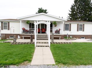 41 Goose Ln, Hawk Run, PA 16840