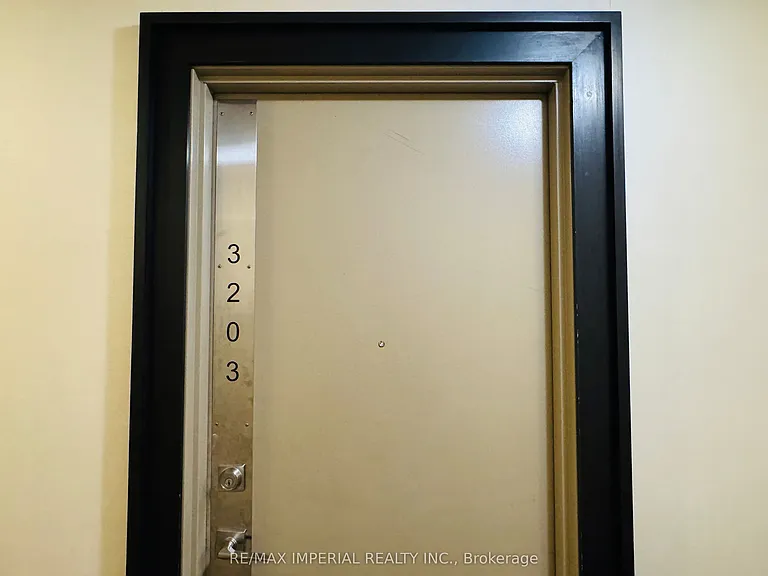70 Town Centre Ct #3203 — Photo 4