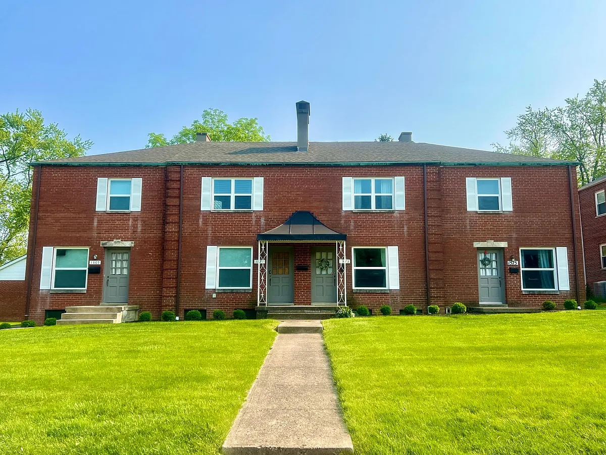 Building Photo - 1575 Waltham Rd